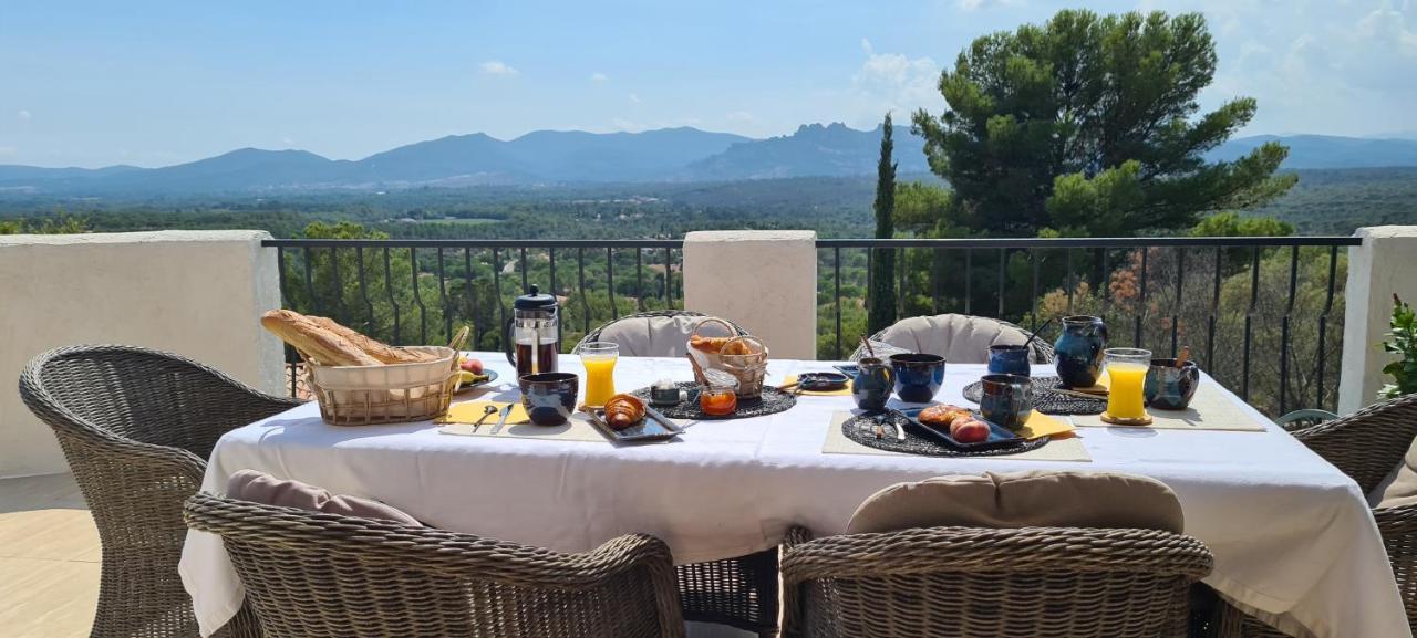 Corniche du Paradis Roquebrune-sur Argens Exterior foto